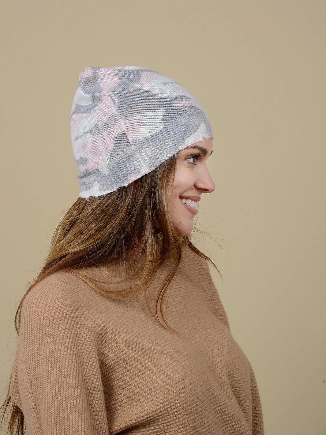 Ari Camo Beanie