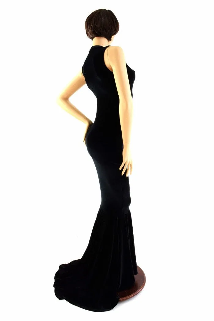 Black Velvet Sleeveless Gown