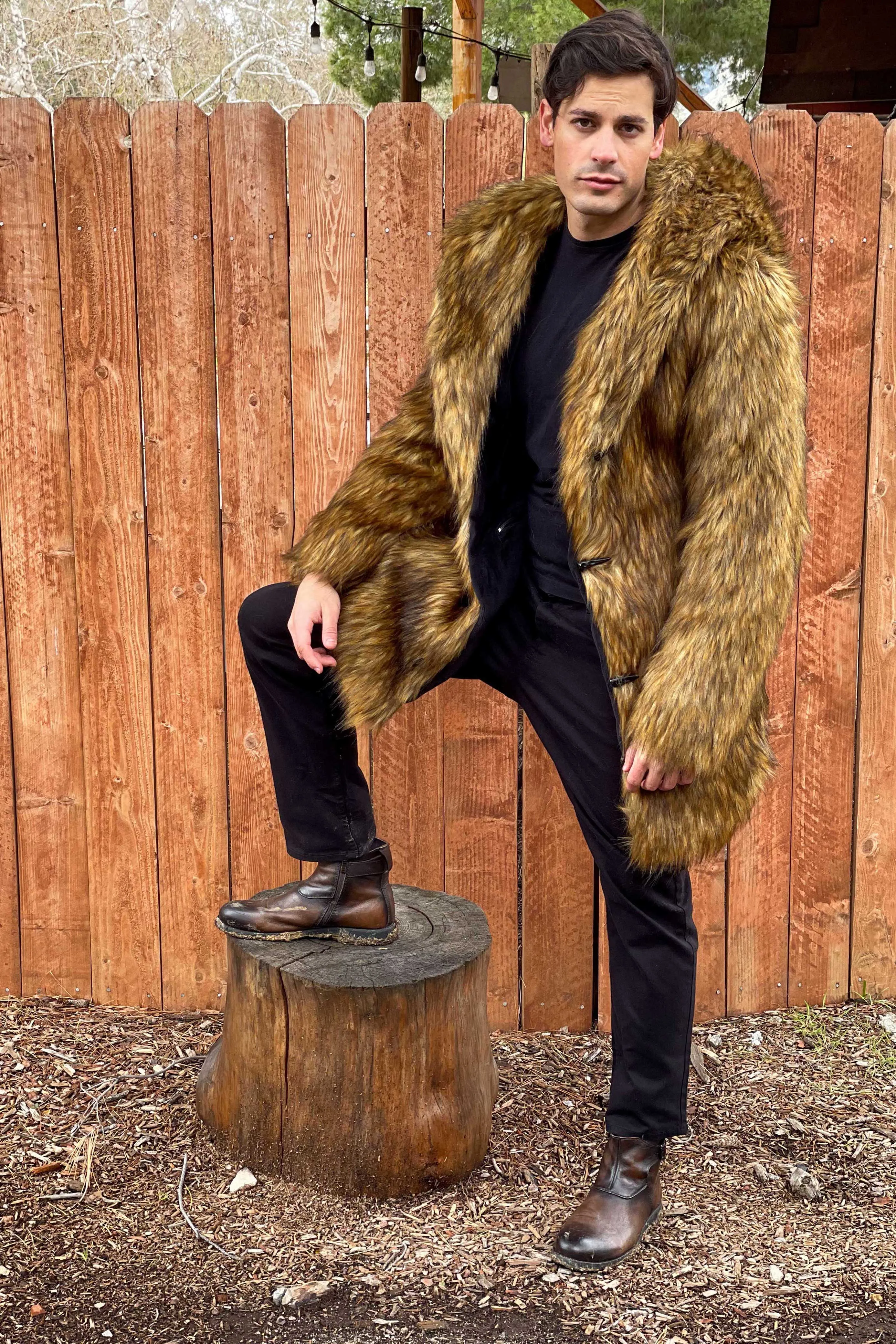 Men's Short Desert Warrior Coat in "Golden Fox"