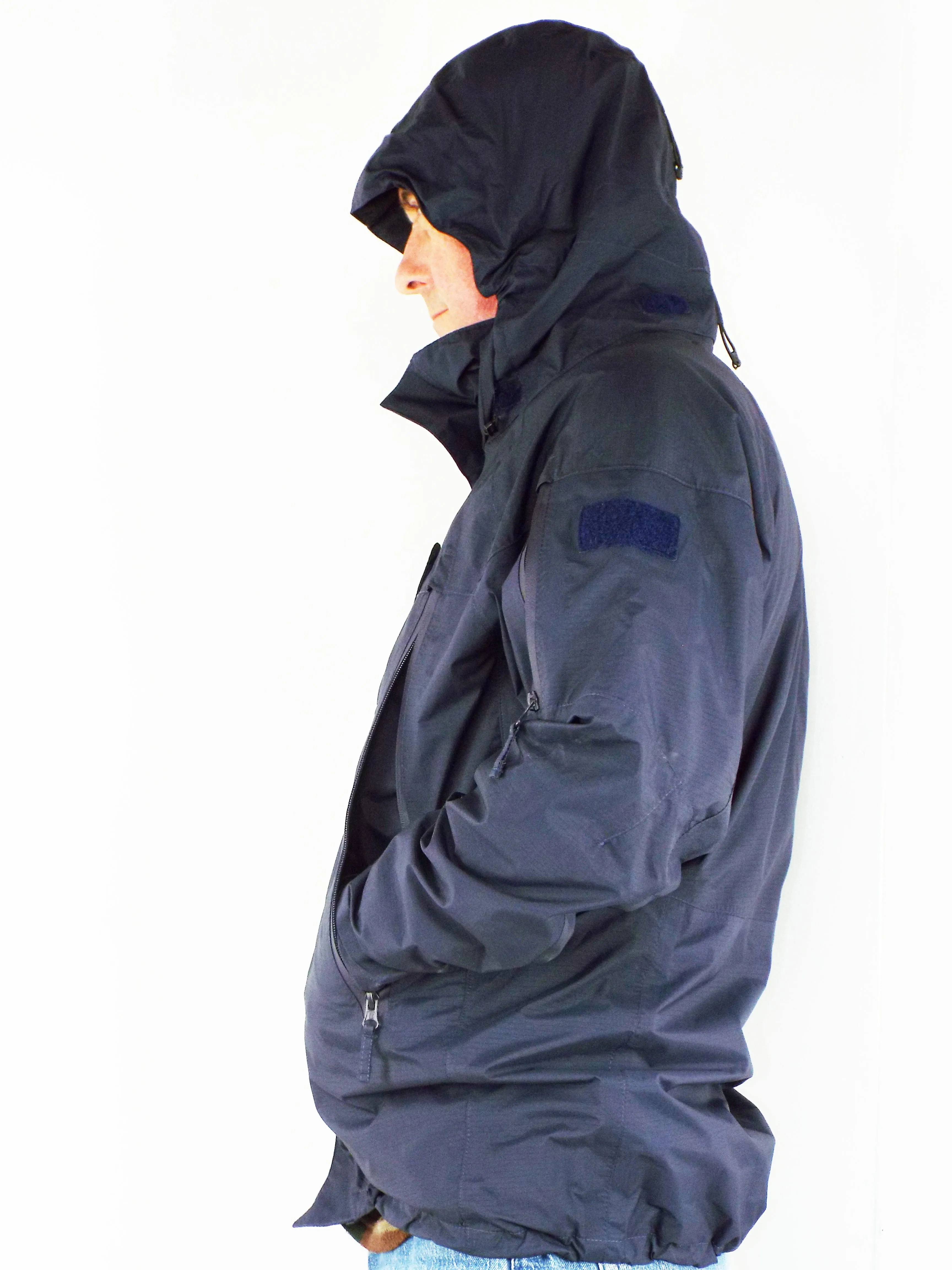 Royal Navy - Blue Gore-Tex Rip-Stop Jacket - With Hood - DISTRESSED condition - New Model