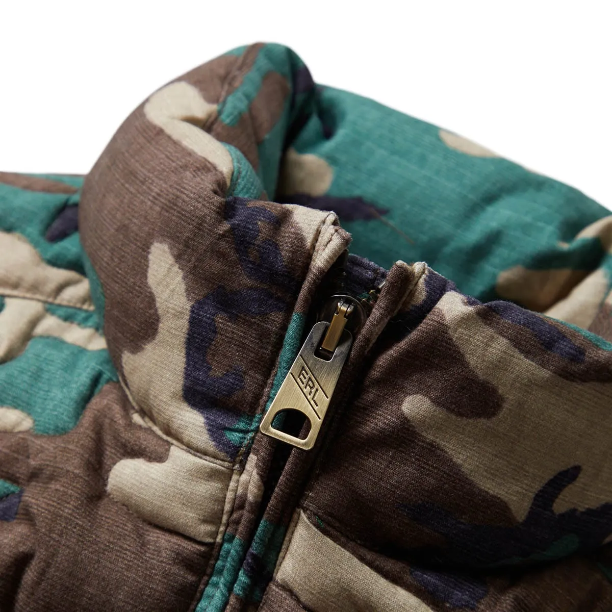 WOVEN CAMO QUILTED PUFFER COAT